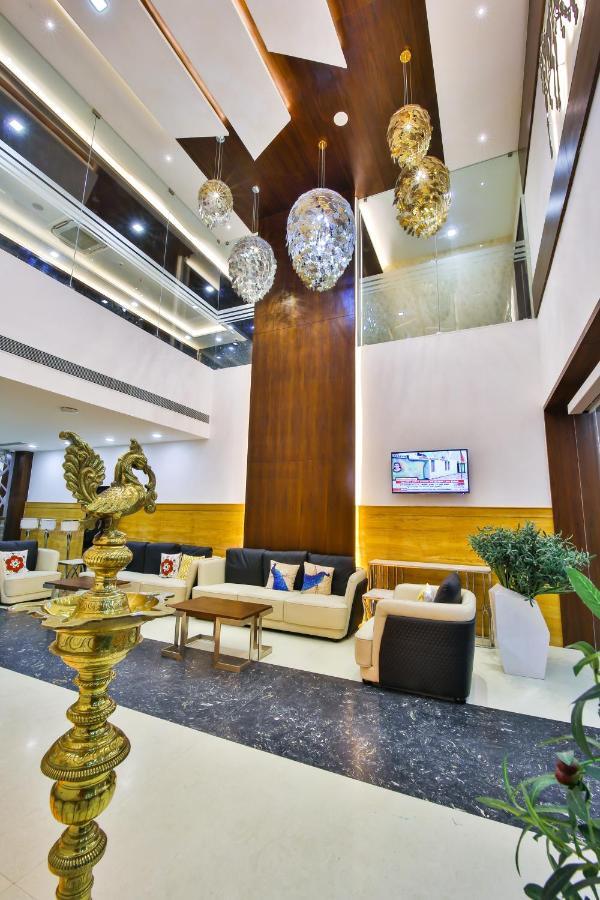 The Royal Grand Hotel Karur  Bagian luar foto